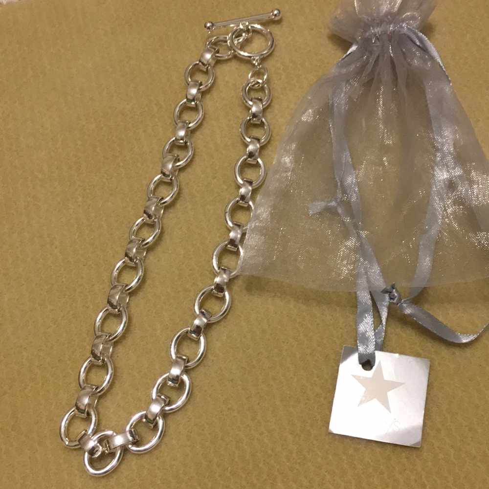Silvertone Oval Link Necklace